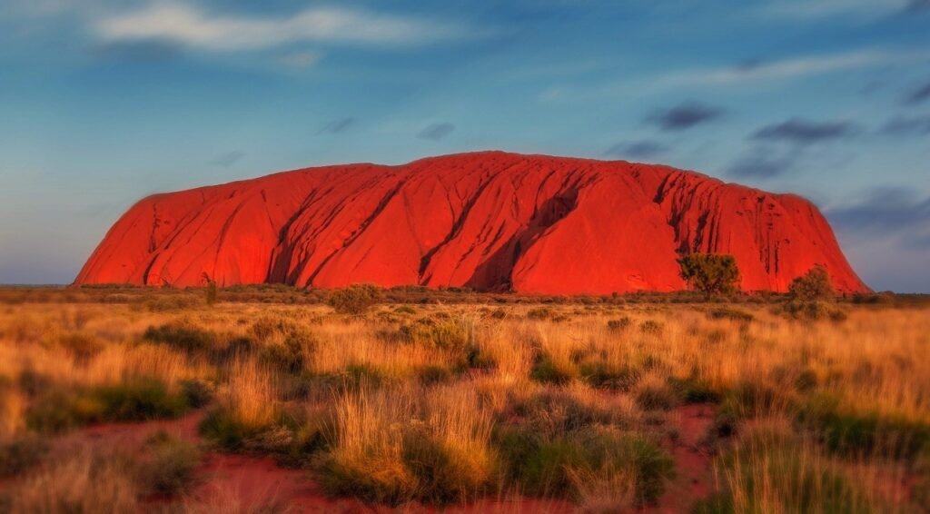 Australia: Land of Stunning Landscapes and Rich Heritage