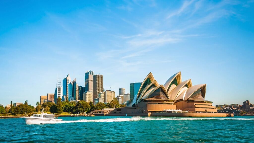 Australia: Land of Stunning Landscapes and Rich Heritage